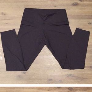 Lululemon wunder under